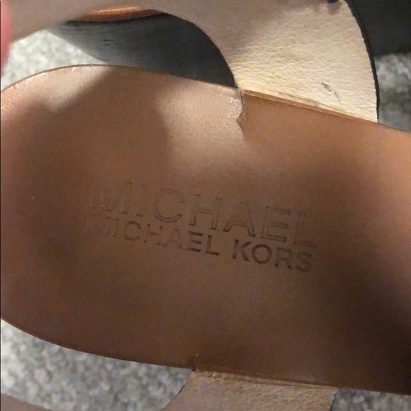 Michael Kors black wedges - Picture 4 of 8